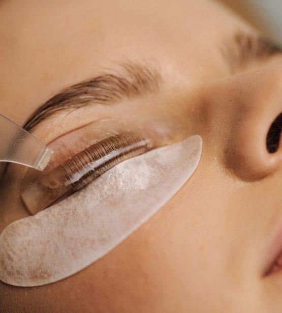 Formation Rehaussement de cils + coloration Lash Lift NALHYA ACADEMY MONTPELLIER MARSEILLE PERPIGNAN